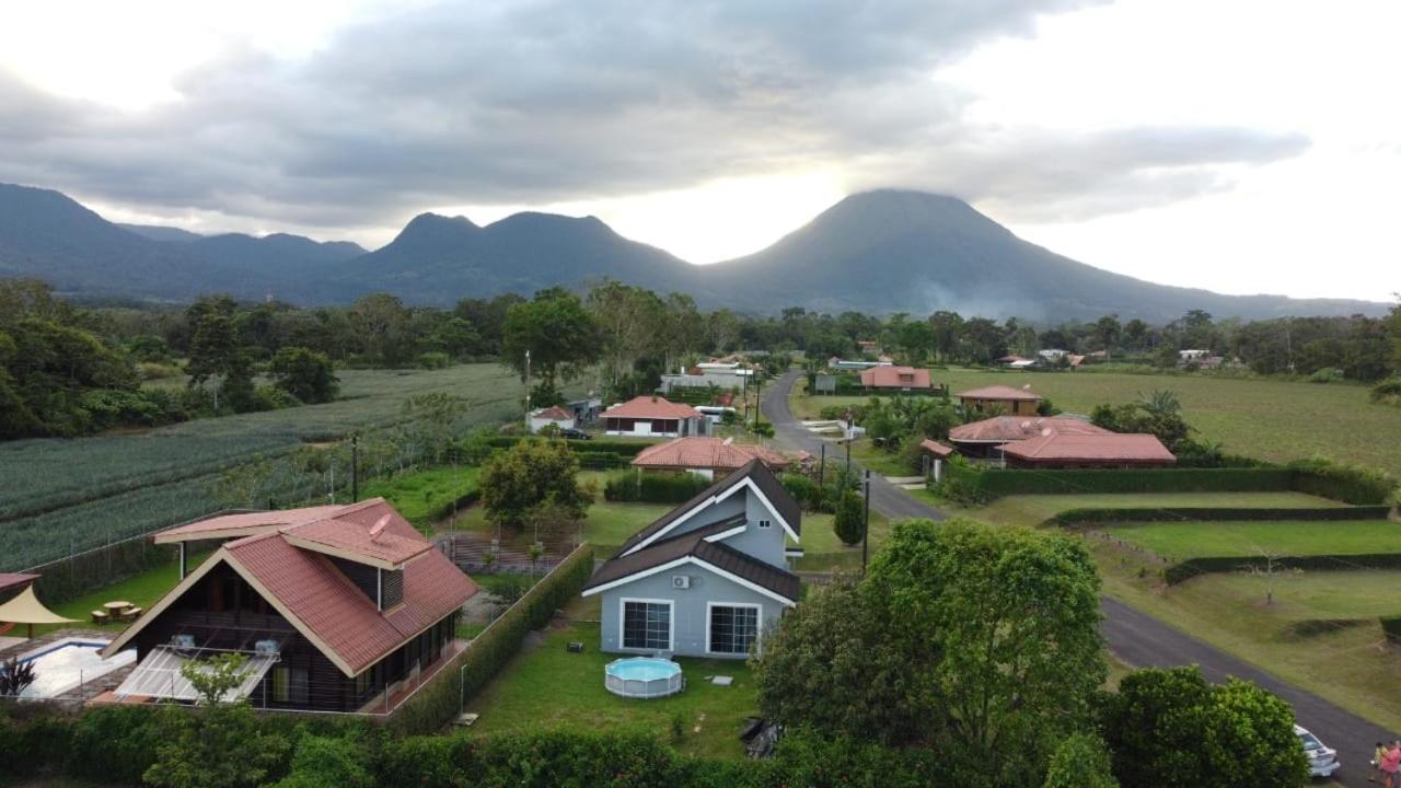 Casa De Las Rosas Volcan Arenal La Fortuna Ngoại thất bức ảnh